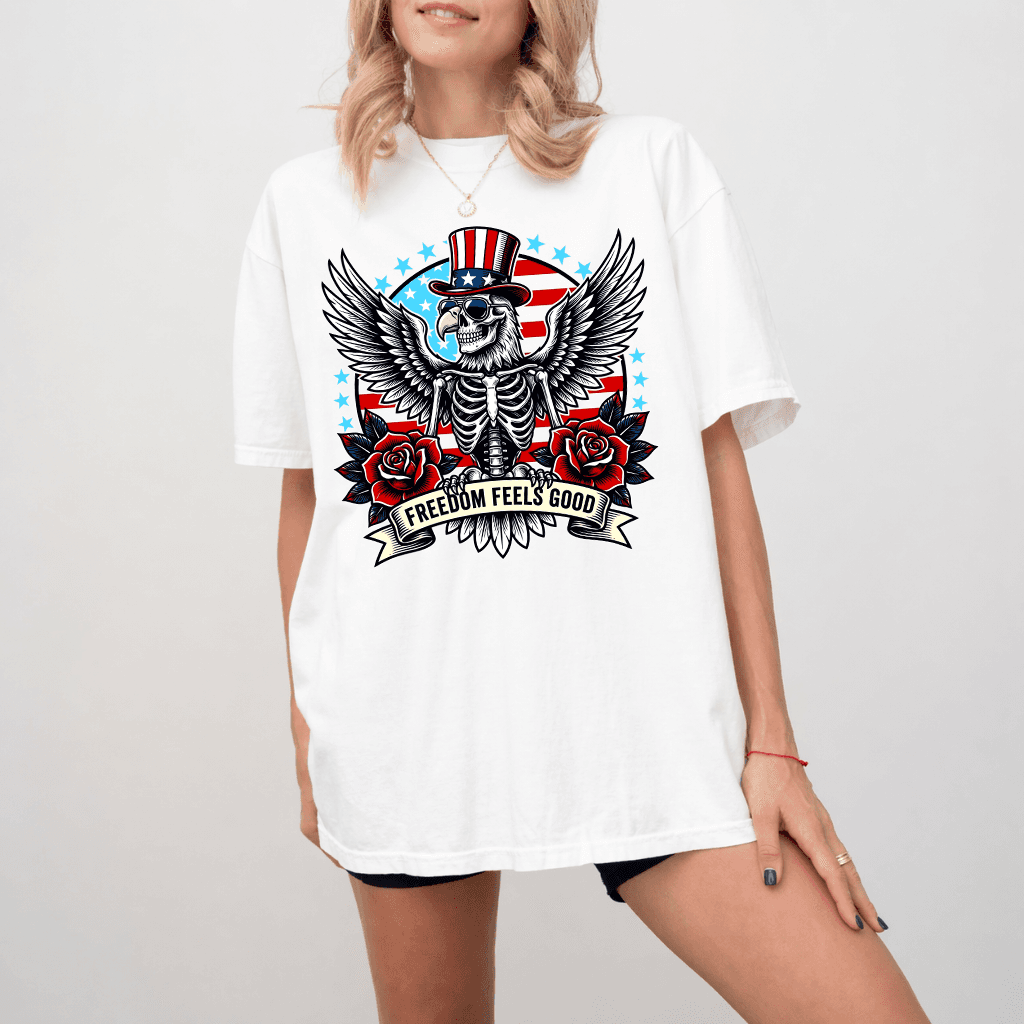 Comfort Colors Freedom Feels Good Patriotic American Eagle Shirt - Cool Men's 4th of July Gift for men women thumbnail - detail view