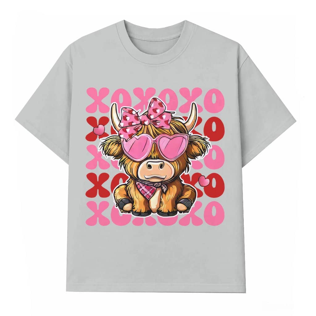 Highland Cow T-shirt – Valentine's Day Gift for Women Cute Western