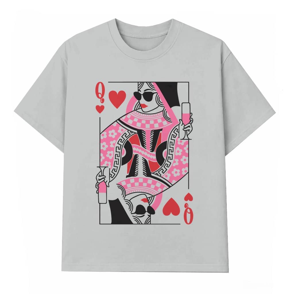 Queen Of Hearts T-shirt – Mothers Day Birthday Queen Gift for Her