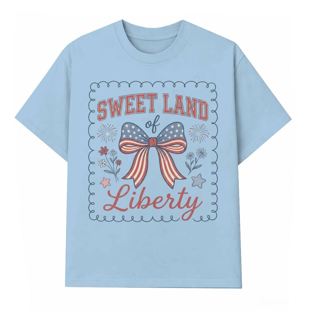 Sweet Land of Liberty T-Shirt – 4th of July Gift for Her, Patriotic Coquette Bow Floral USA Tee