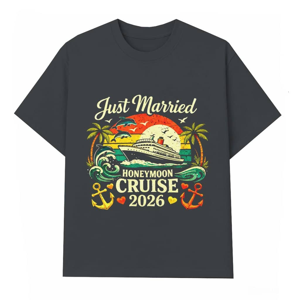 Just Married Honeymoon Cruise T-shirt – Honeymoon Gift for Couples Retro