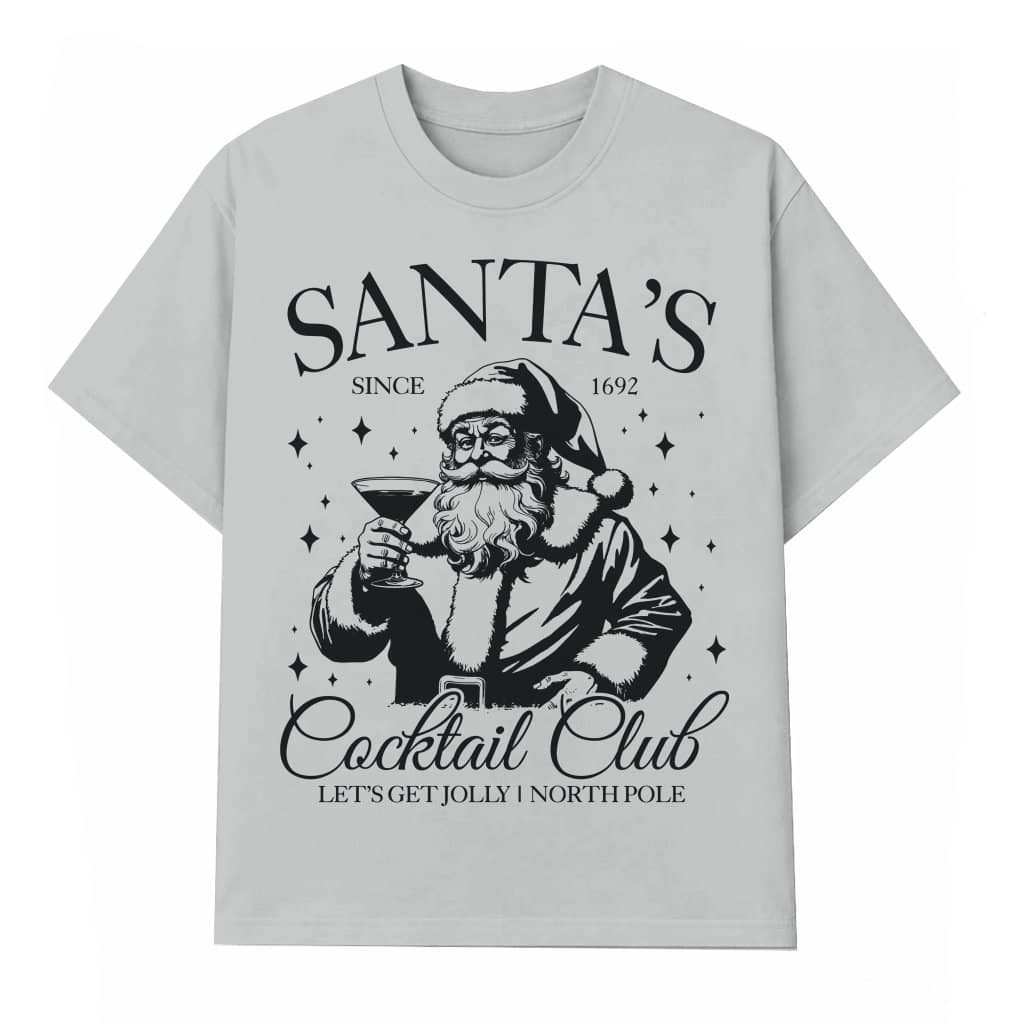 Santas Cocktail Club T-shirt – Funny Christmas Martini Lover Gift
