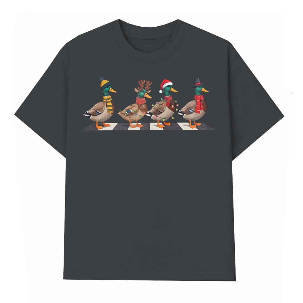 Merry Duckmas T-shirt – Christmas Gift for Duck Lovers Funny Mallard