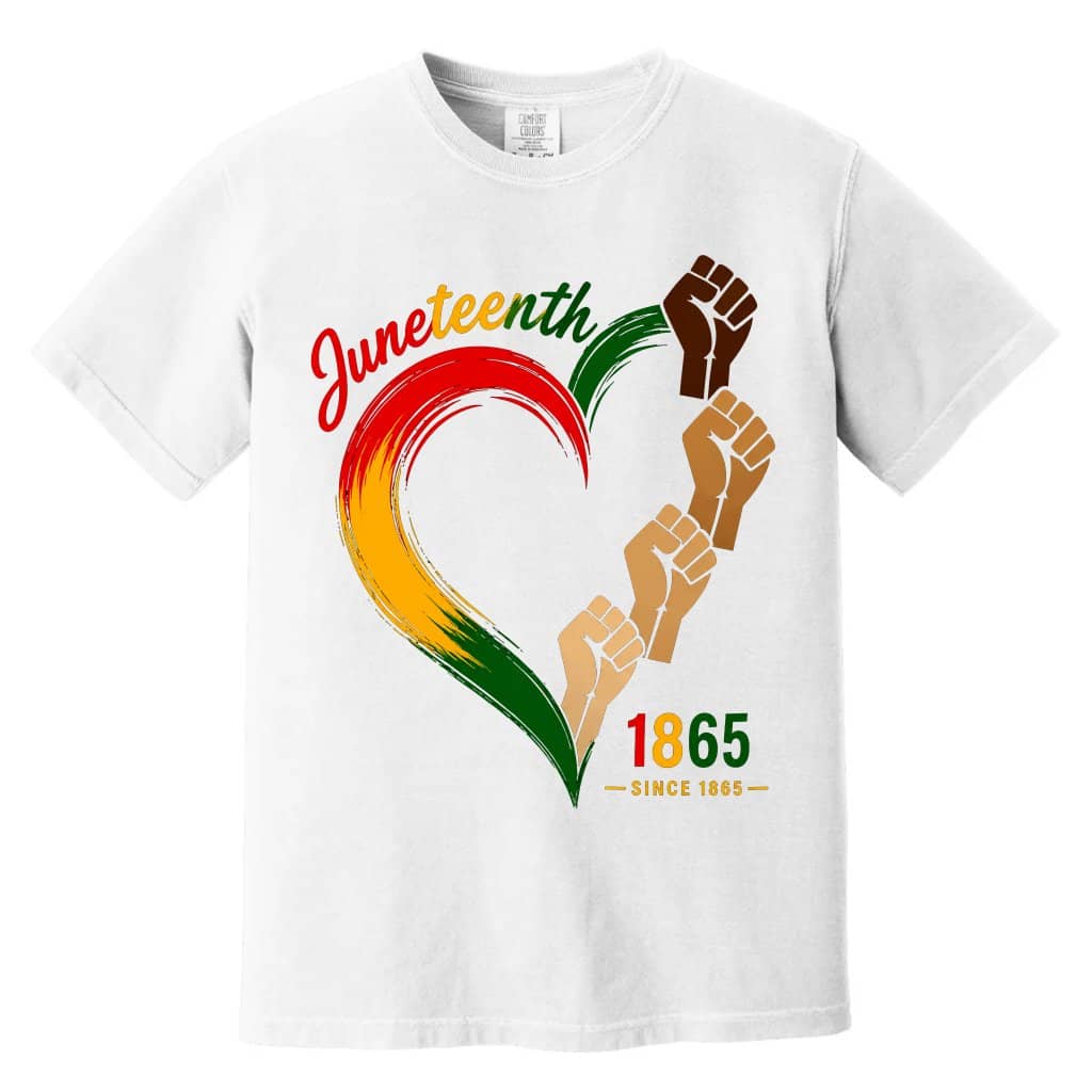 Comfort Colors Black Queen Raised Fist Heart Juneteenth 1865 Shirt – Freedom Day Gift for Him & Her