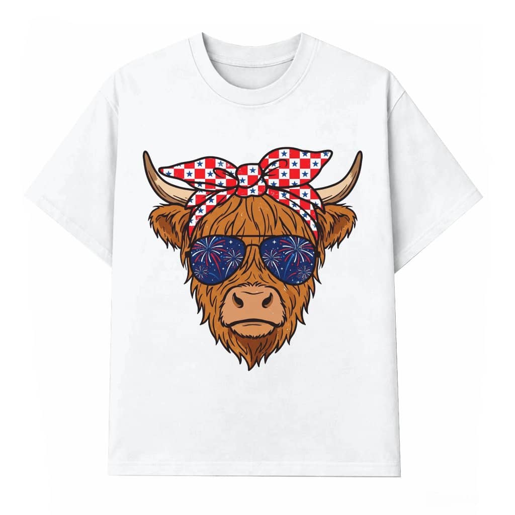 Vintage Coquette Bow Highland Cow 4th of July T-Shirt - Funny Cowgirl Patriotic Gift for Her