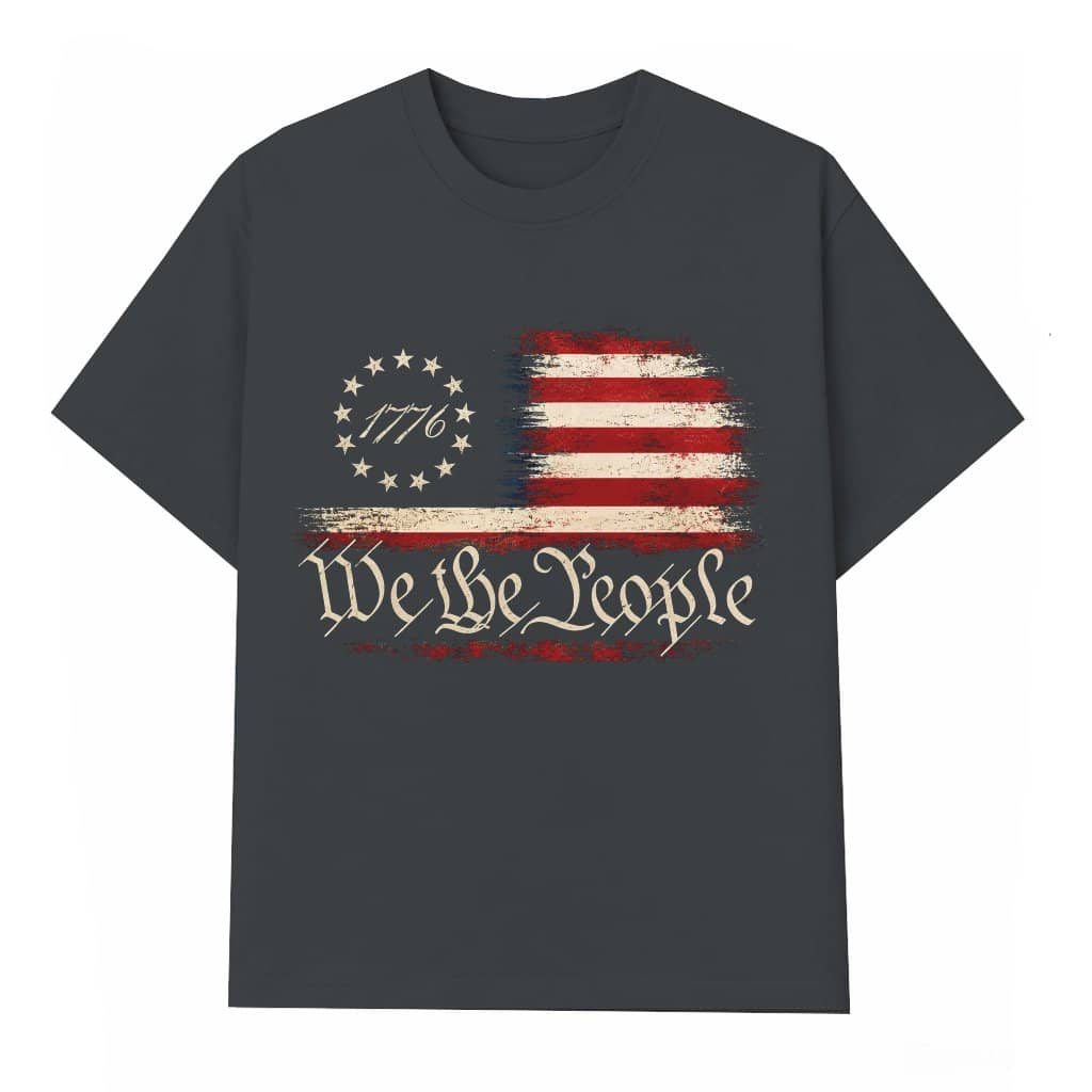 Retro USA Flag We The People T-Shirt - 1776 Patriotic Gift for Him & Her