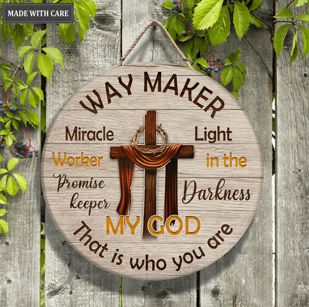 Way Maker Wood Circle Sign