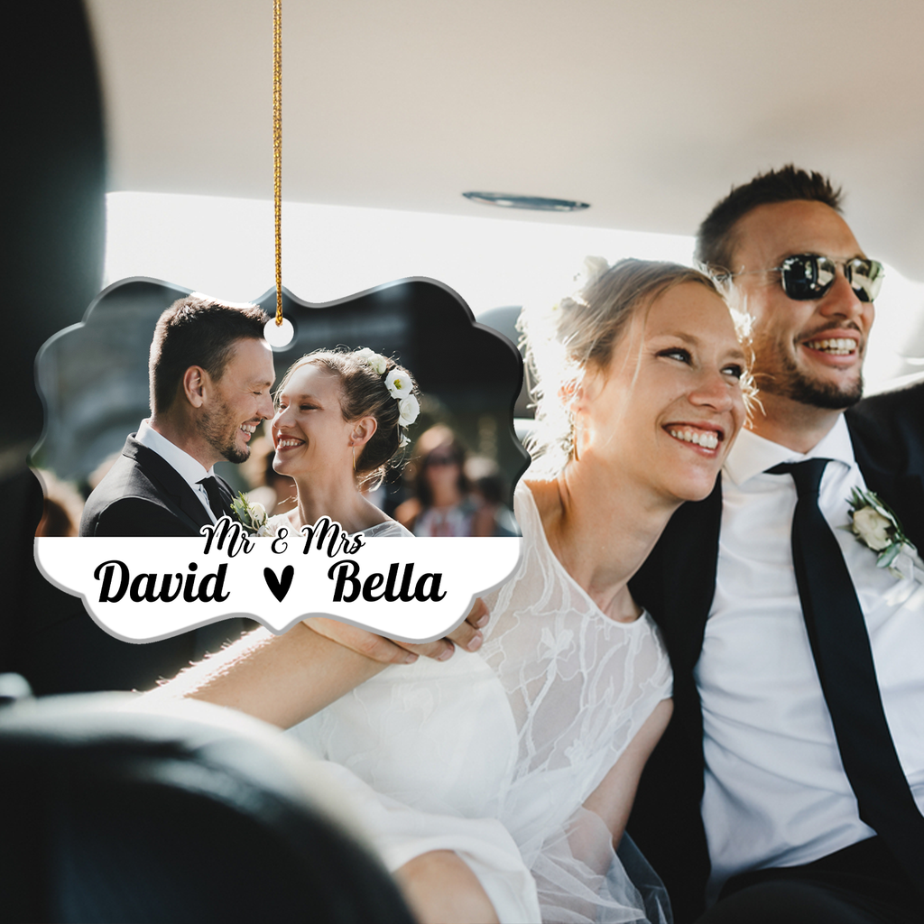 Custom Wedding Gifts for Couple Mr & Mrs Ornament with Photo - Personalized Ceramic Picture Car Pendant Decor