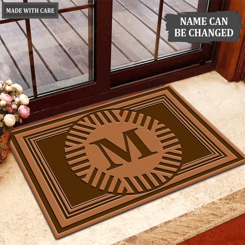Luvingrace M03 Vintage Monogram The First Letter of Family Name Personalized Doormat