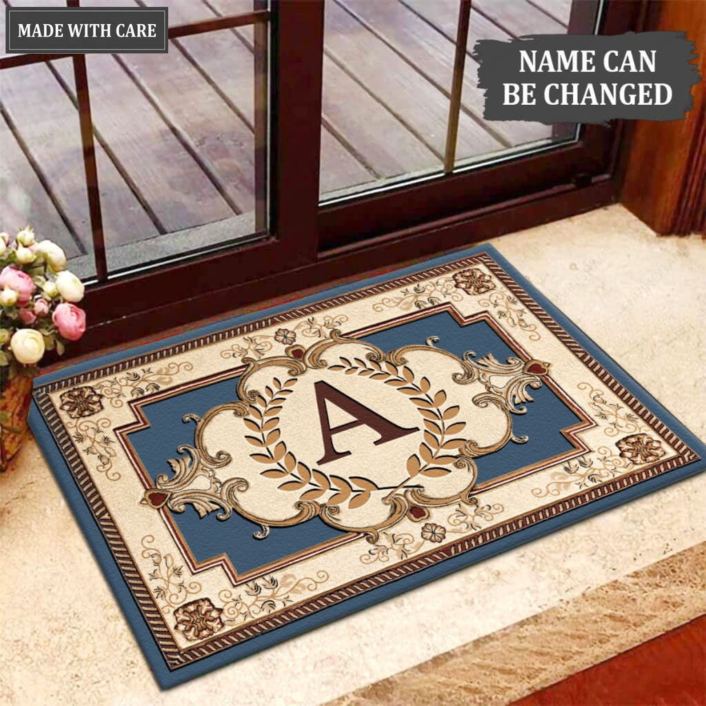 Luvingrace M10 Vintage Monogram The First Letter of Family Name Personalized Doormat