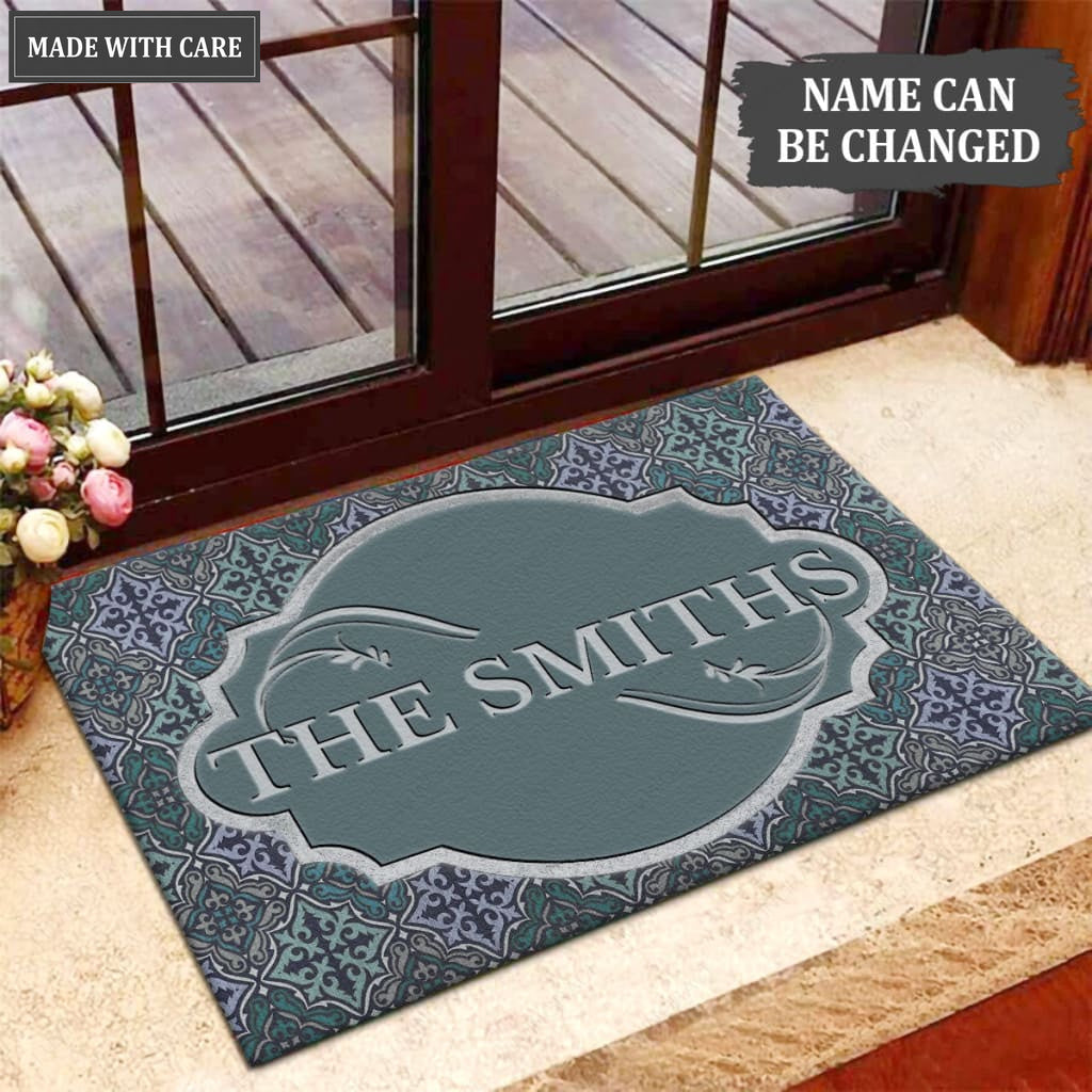 Luvingrace M21 Decorative Monogram Collection Family Name Personalized Doormat