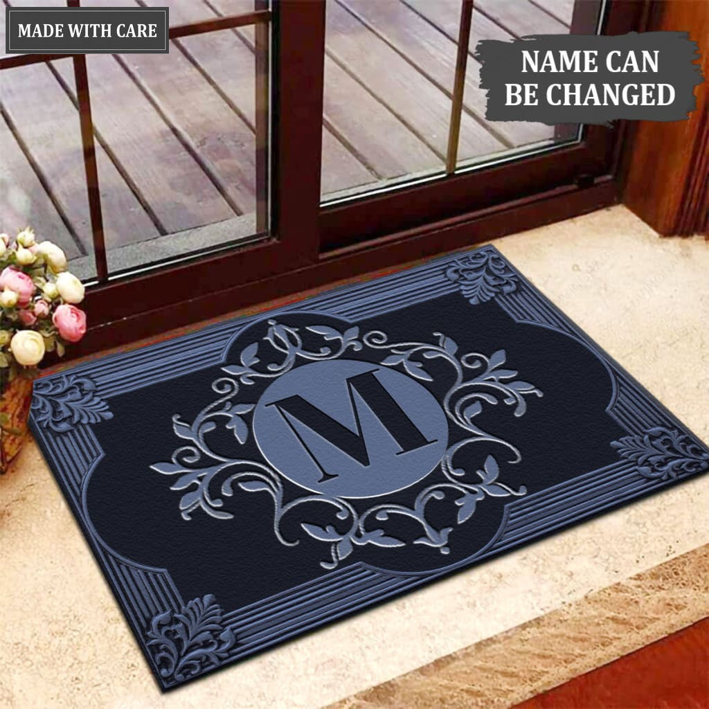 Luvingrace M27 Decorative Monogram The First Letter of Family Name Personalized Doormat