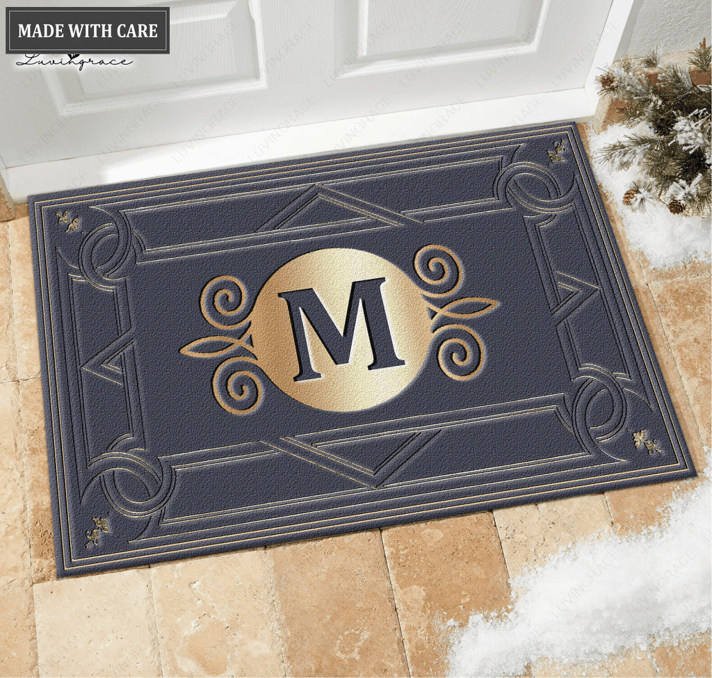 Luvingrace L02 Vintage Monogram The First Letter of Family Name Personalized Doormat