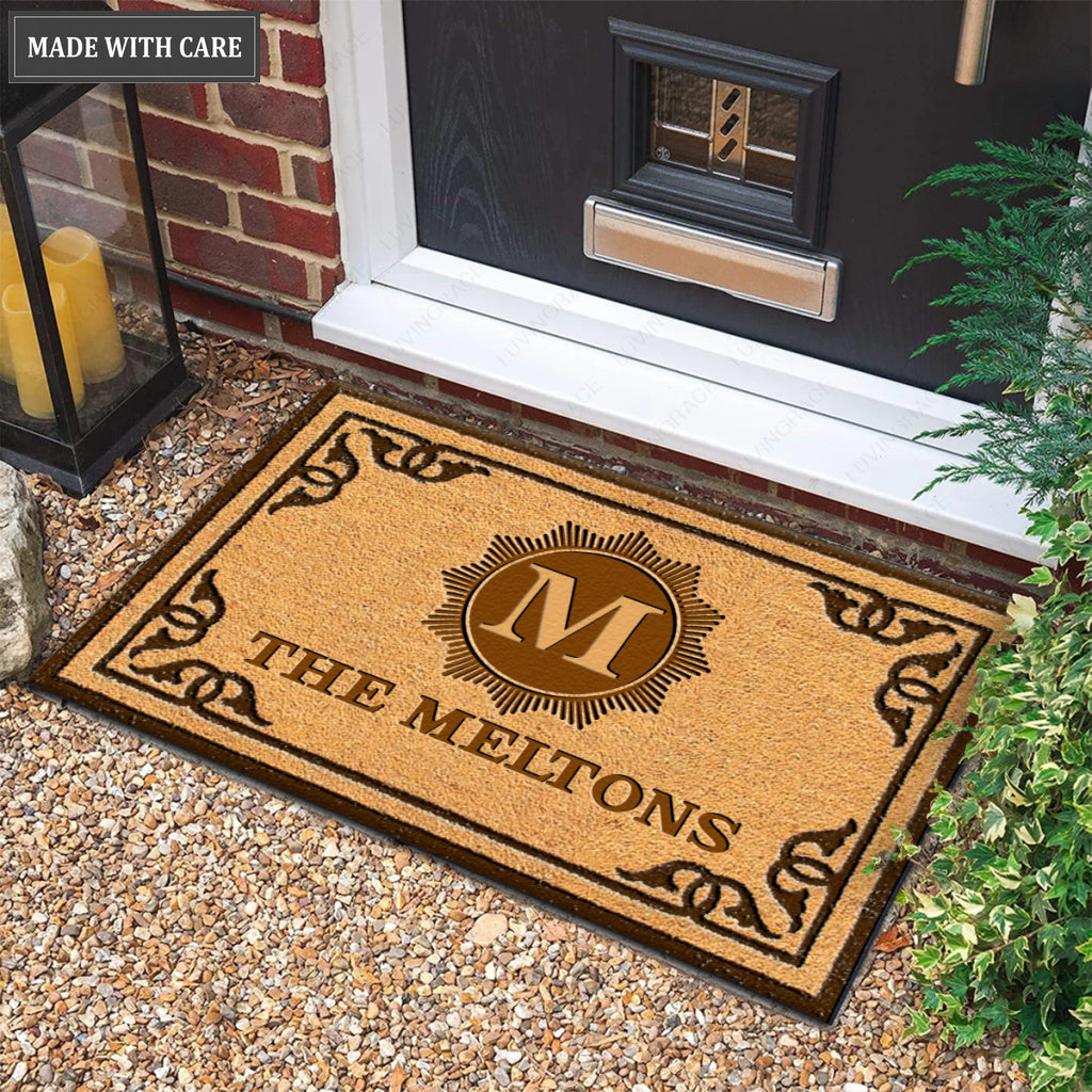 Luvingrace M05 Vintage Monogram Collection Family Name Personalized Doormat