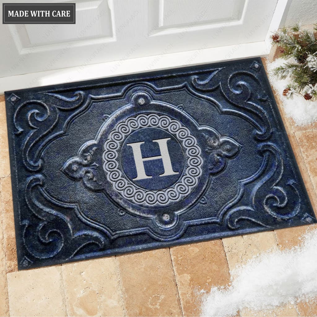 Luvingrace M15 Vintage Monogram The First Letter of Family Name Personalized Doormat