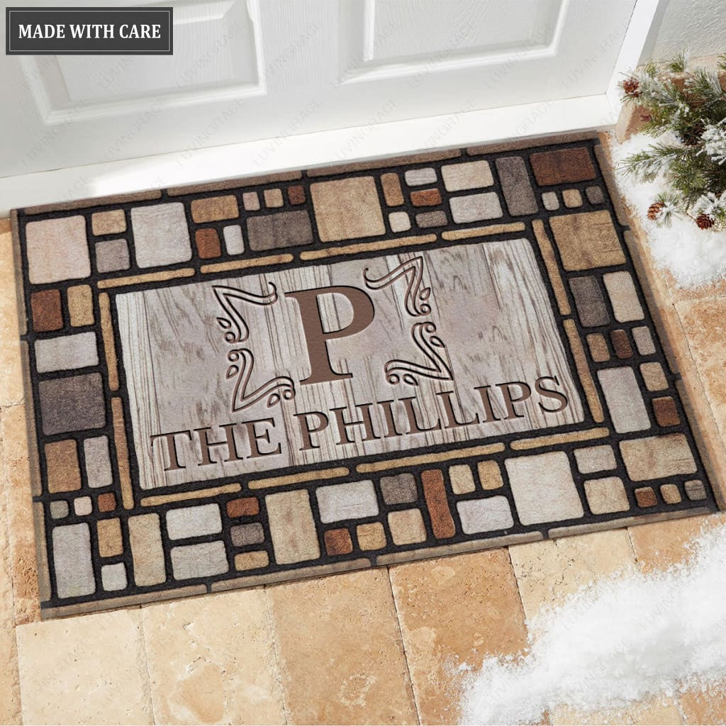 Luvingrace M19 Elegant Monogram Collection Family Name Personalized Doormat