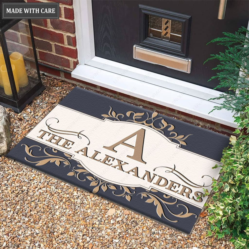 Luvingrace M26 Decorative Monogram Collection Family Name Personalized Doormat