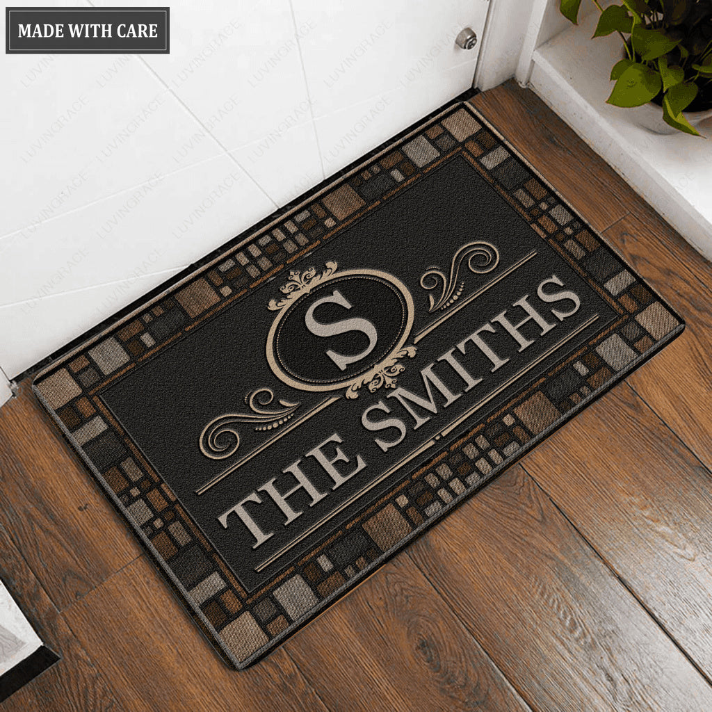Luvingrace L214 Elegant Vintage Monogram Collection Family Name Personalized Doormat