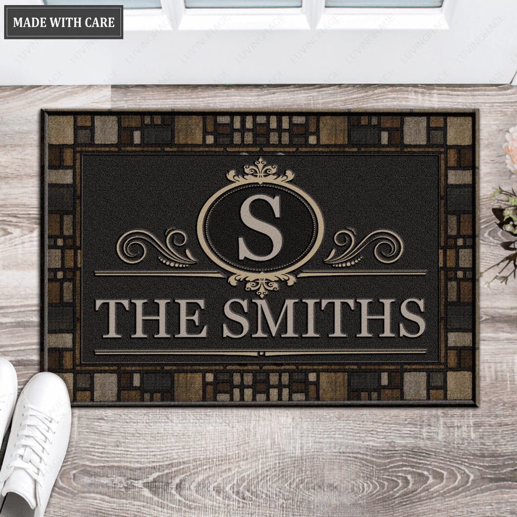 Luvingrace L214 Elegant Vintage Monogram Collection Family Name Personalized Doormat