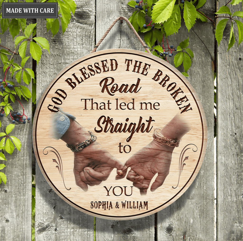 Personalized God Blessed Pinky Promise Wood Circle Sign