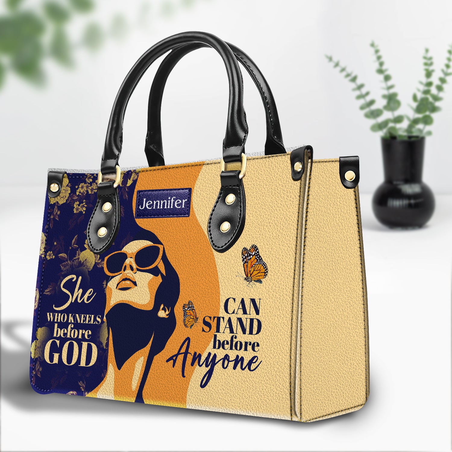 She Can Stand Before Anyone Personalized Leather Handbag