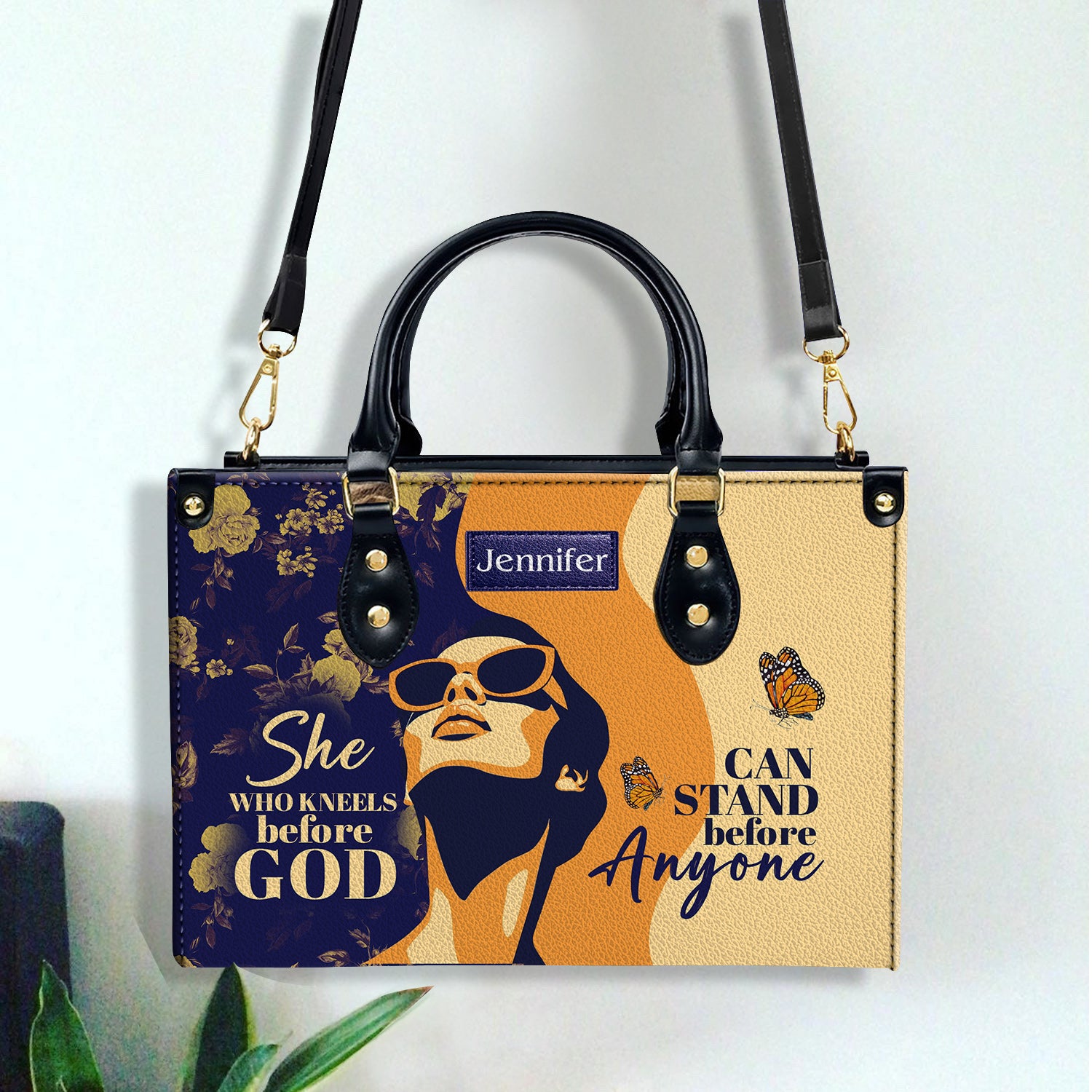 She Can Stand Before Anyone Personalized Leather Handbag