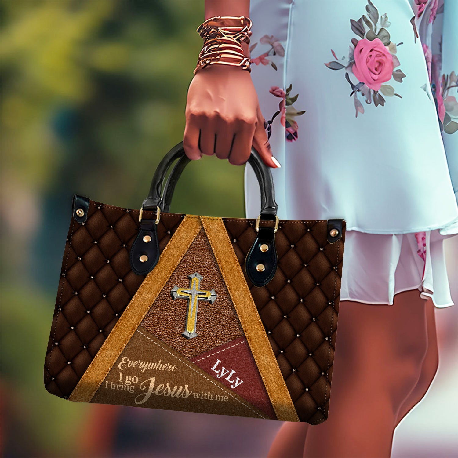Everywhere I Go, I Bring Jesus With Me Personalized Leather Handbag Christian Gifts Bible Verses Religious Gifts