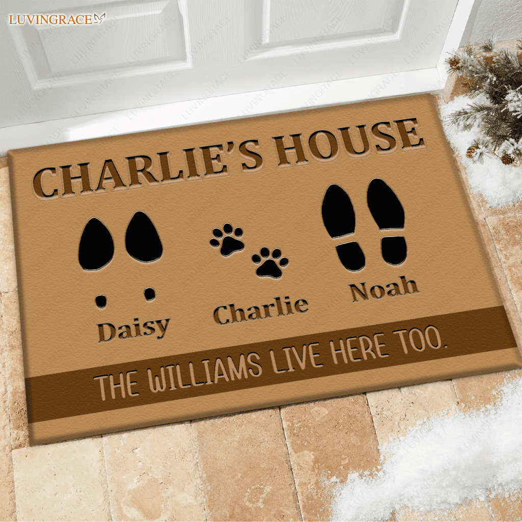 Elegant Custom Footprint Family & Pet Name Brown Doormat