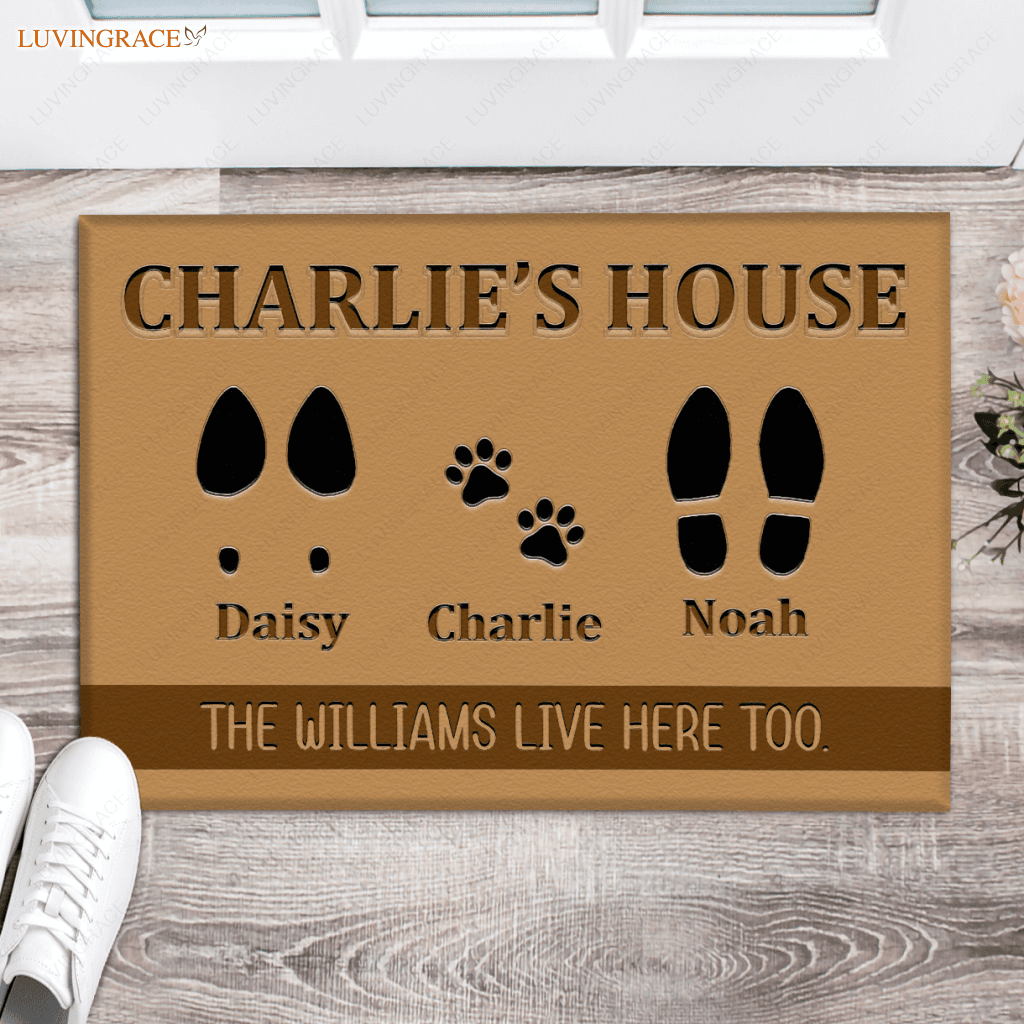 Elegant Custom Footprint Family & Pet Name Brown Doormat