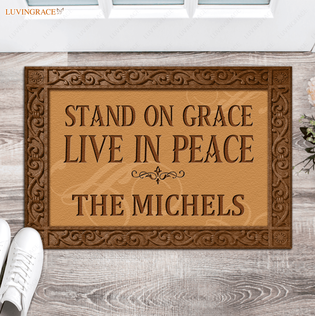 Personalized Elegant Border Family Doormat