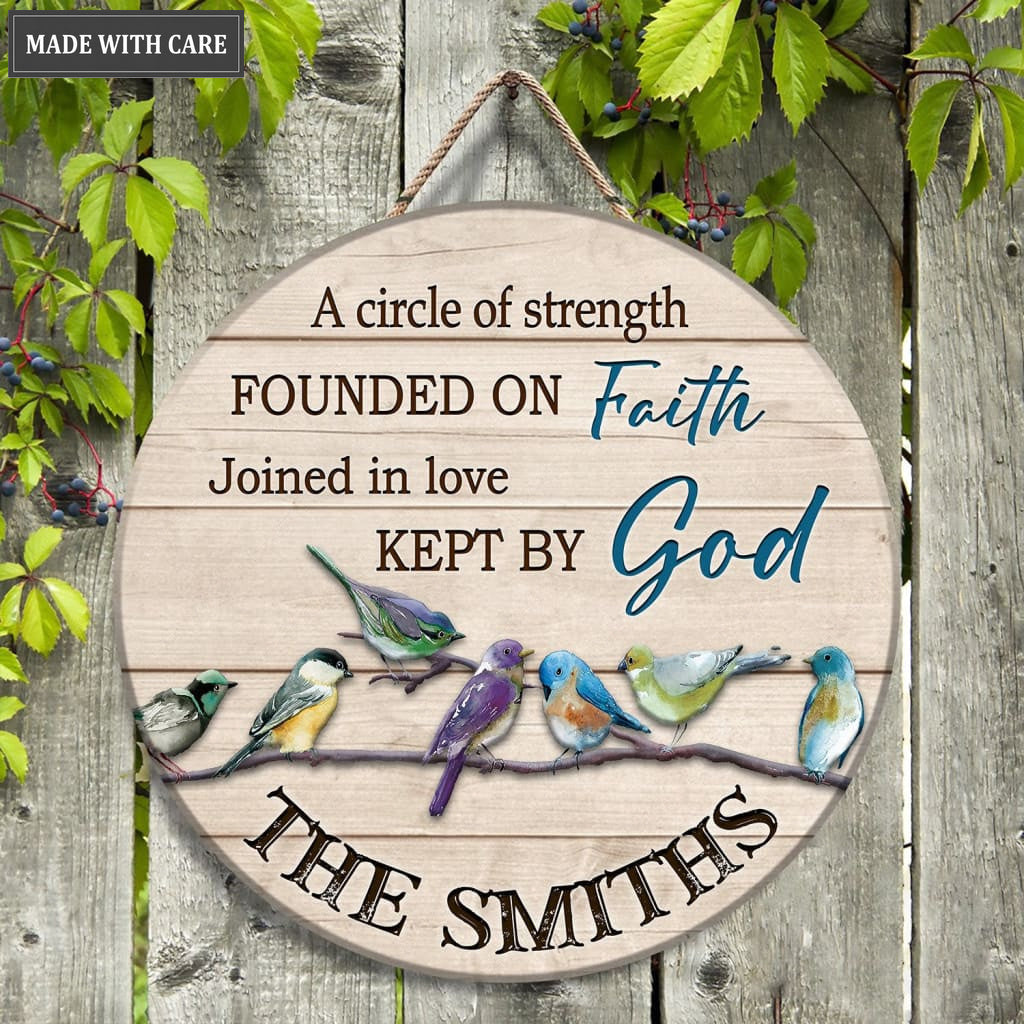 Personalized A Circle Of Strength Family Bird Circle Sign