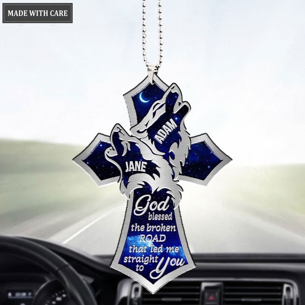 Lunvingrace M09 Wolf Couple God Blessed Personalized Ornament