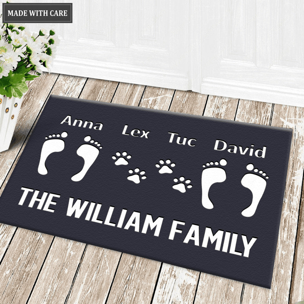 The Custom Family & Pet Name Welcome Mat