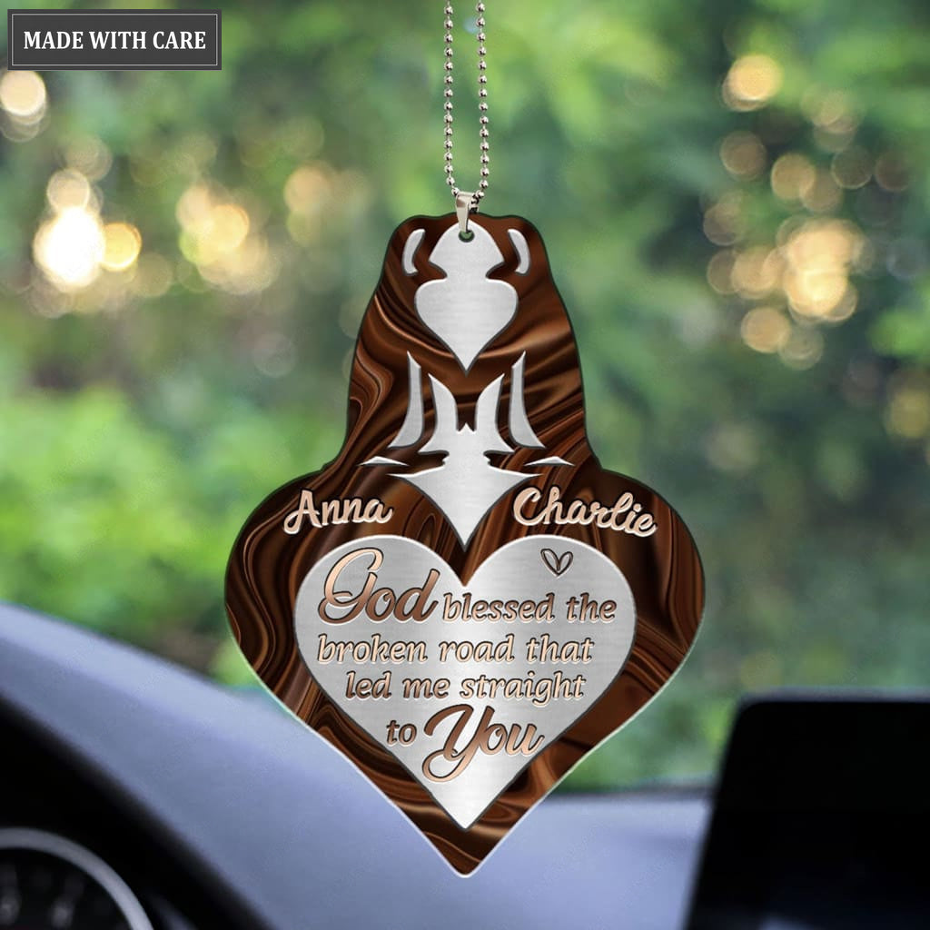 Luvingrace M26 Penguin Couple God Blessed Personalized Ornament