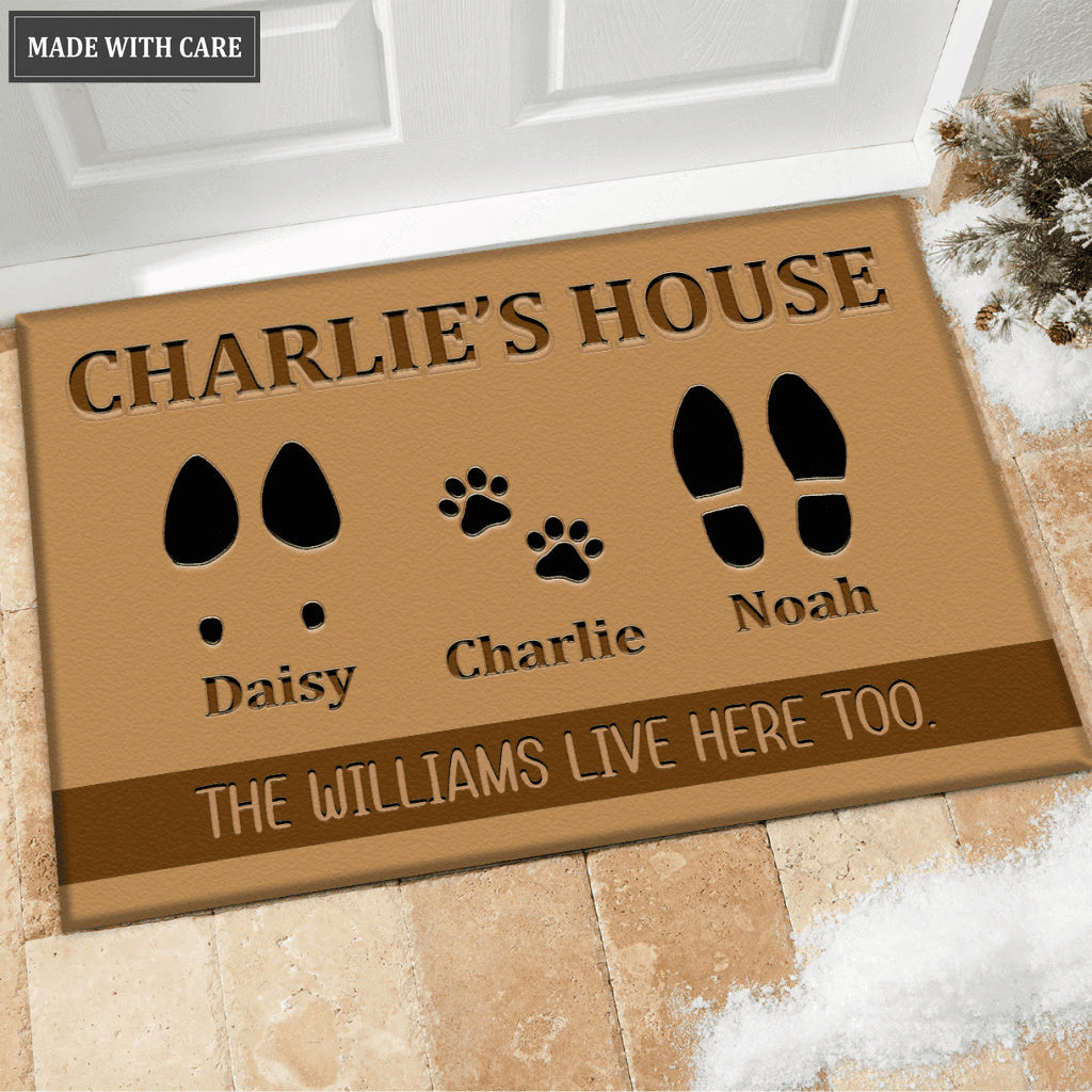 Elegant Custom Footprint Family & Pet Name Brown Doormat