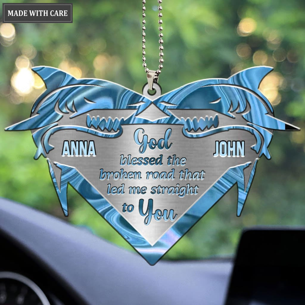 Luvingrace M52 Shark Couple God Blessed Personalized Ornament