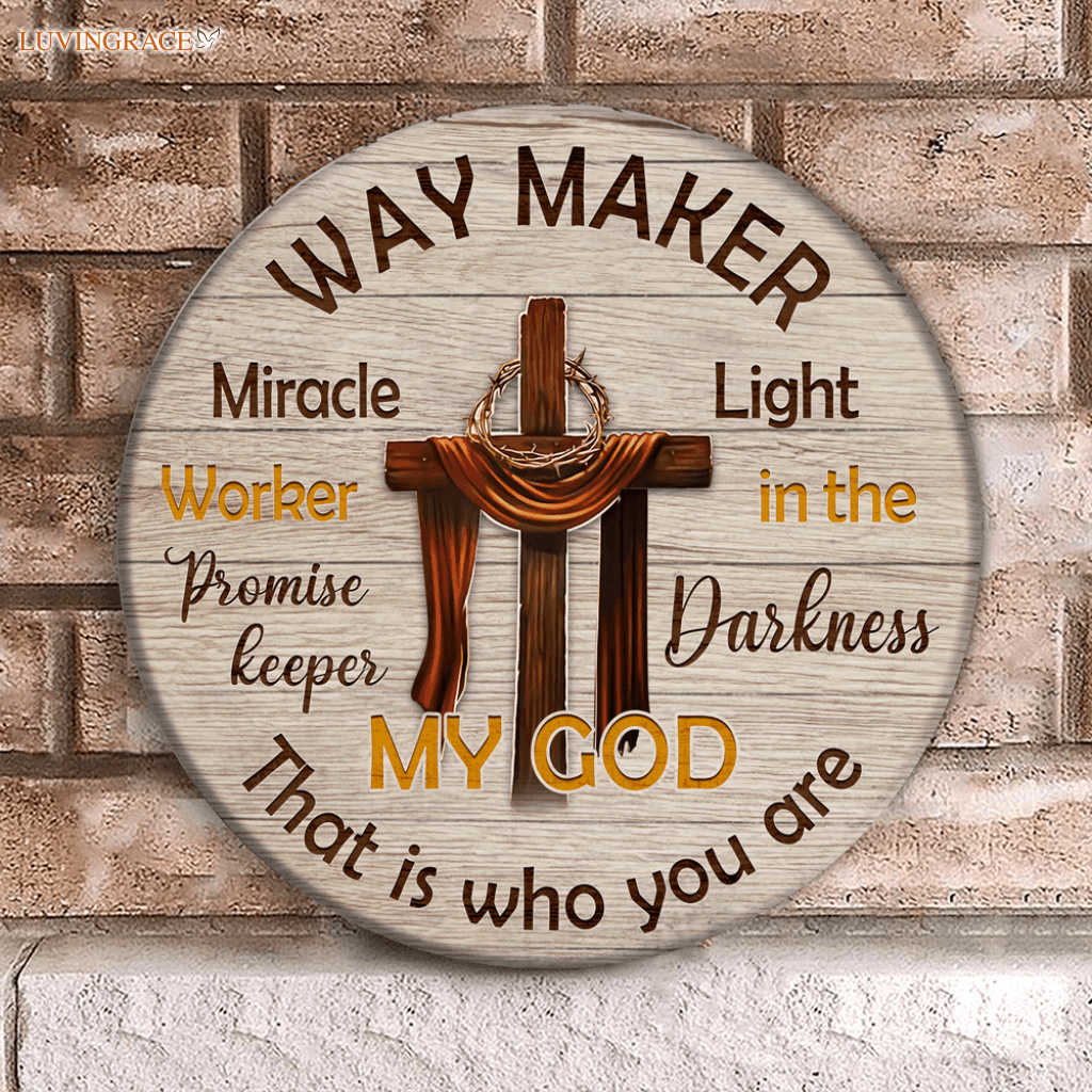 Way Maker Wood Circle Sign